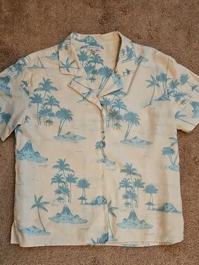 Gianni Bini x Dannijo Margaux cream and Blue Linen Camp Shirt Sz M
